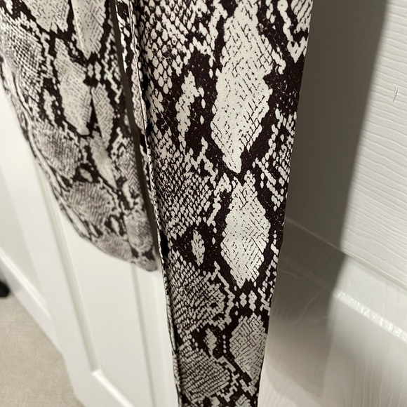 A.L.C. NWT pull on python dress pant - Picture 11 of 11
